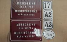 museoesine ja talonumeroita
